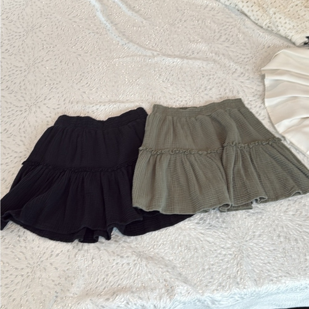 Elegant Black and Olive Tiered Skirts